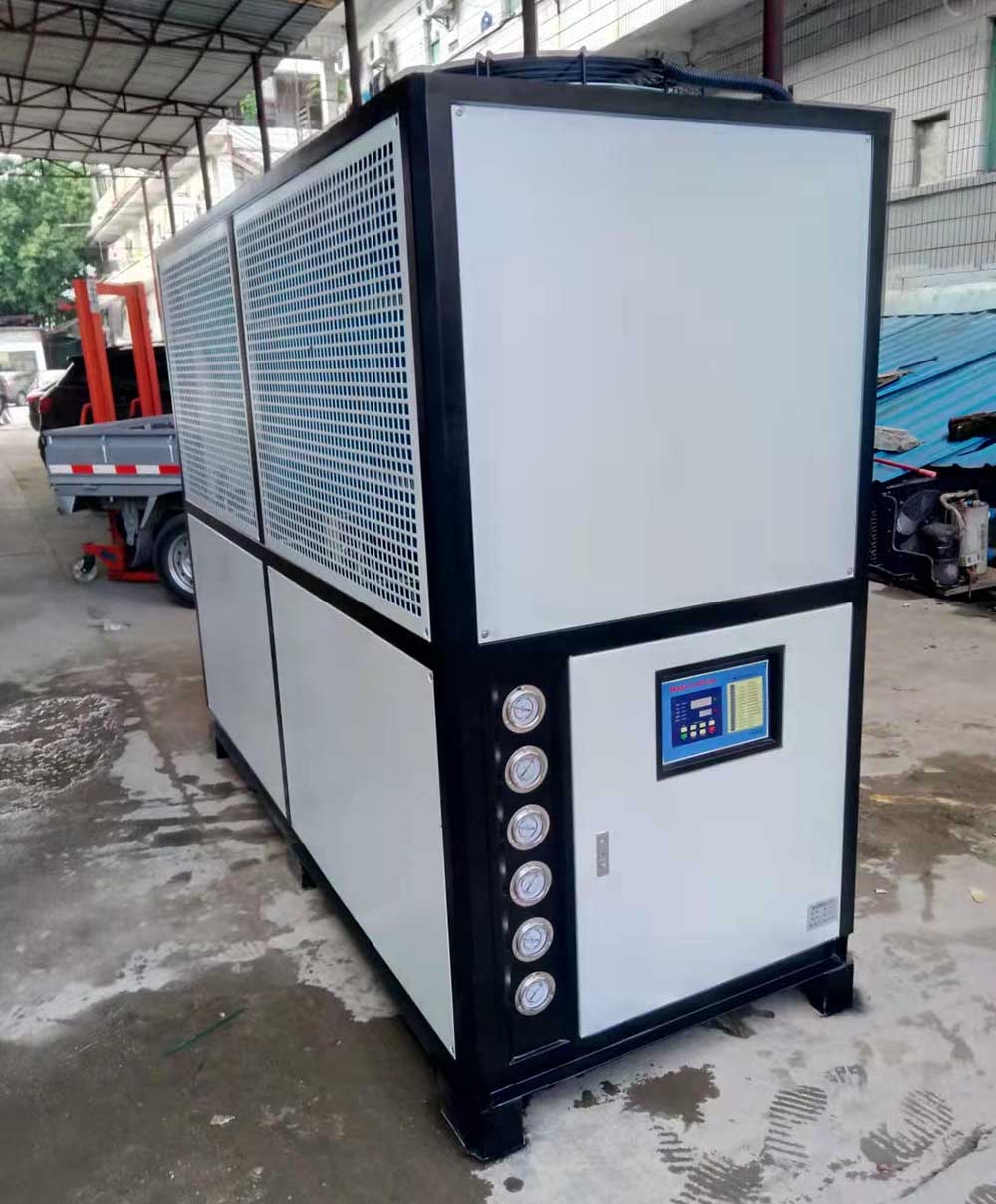 30HP এয়ার কুলড চিলার সময়মতো বিতরণ করা হয়